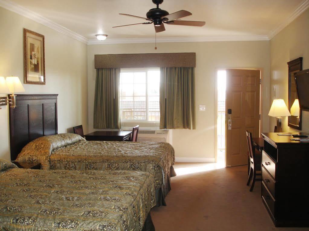 Rodeo Lodge Clovis Zimmer foto